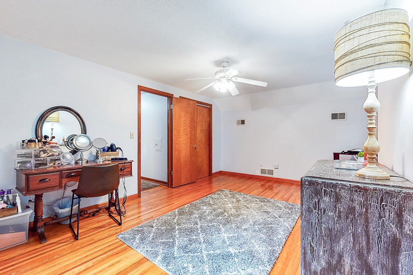 Image for REAL ESTATE  AUCTION! 8212 & 8216 Erie St