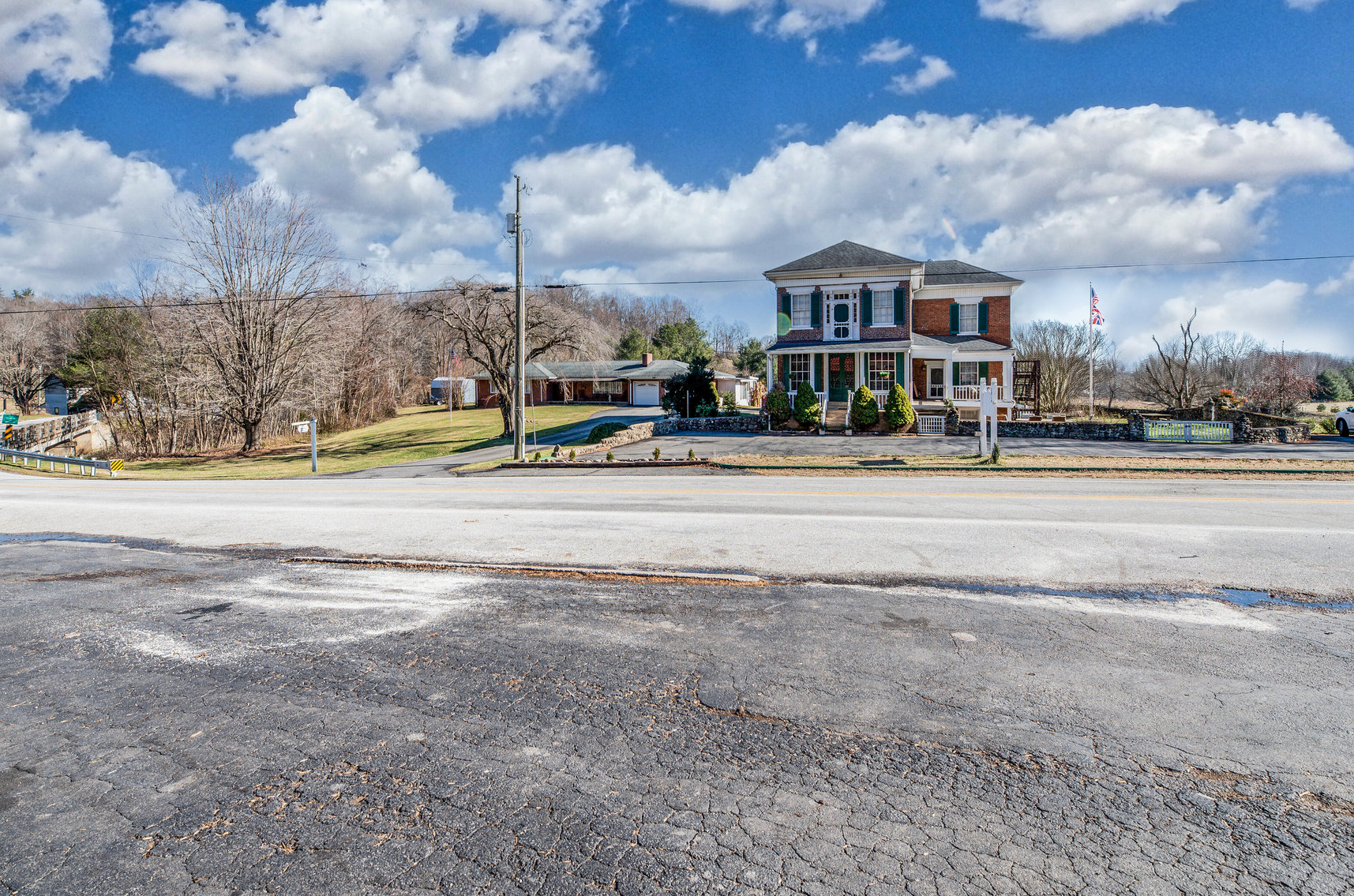Image for Real Estate - Lowesville Convenience Store Auction