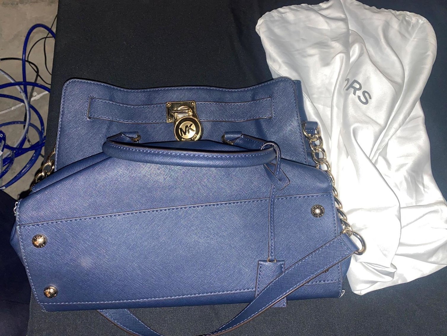 Image for Winter Consignment - Jewelry, Coins, Electronics, Collectibles, Glassware, Decor, Furniture