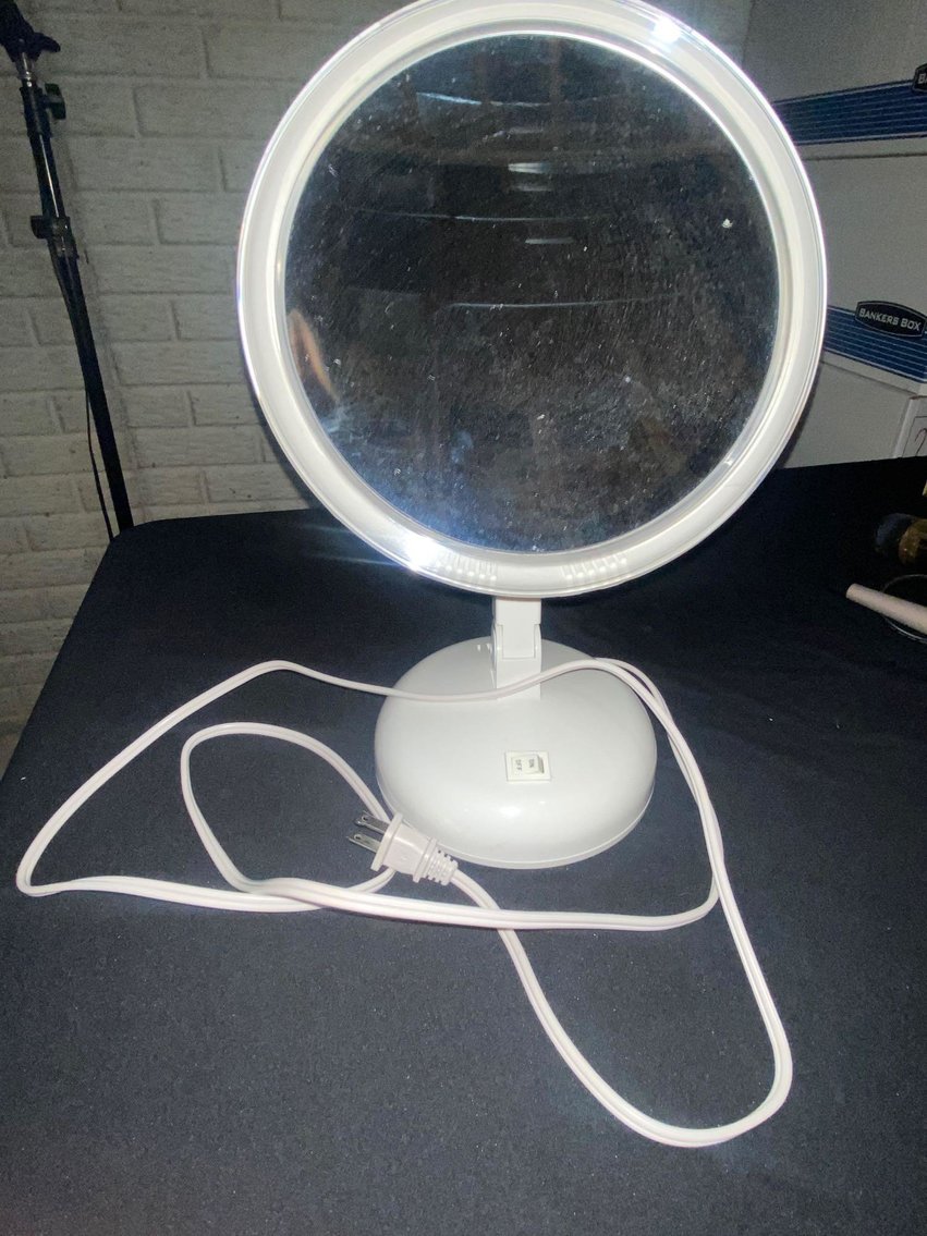 Image for Winter Consignment - Jewelry, Coins, Electronics, Collectibles, Glassware, Decor, Furniture