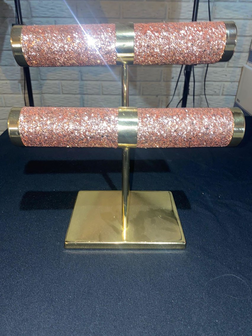 Image for Winter Consignment - Jewelry, Coins, Electronics, Collectibles, Glassware, Decor, Furniture