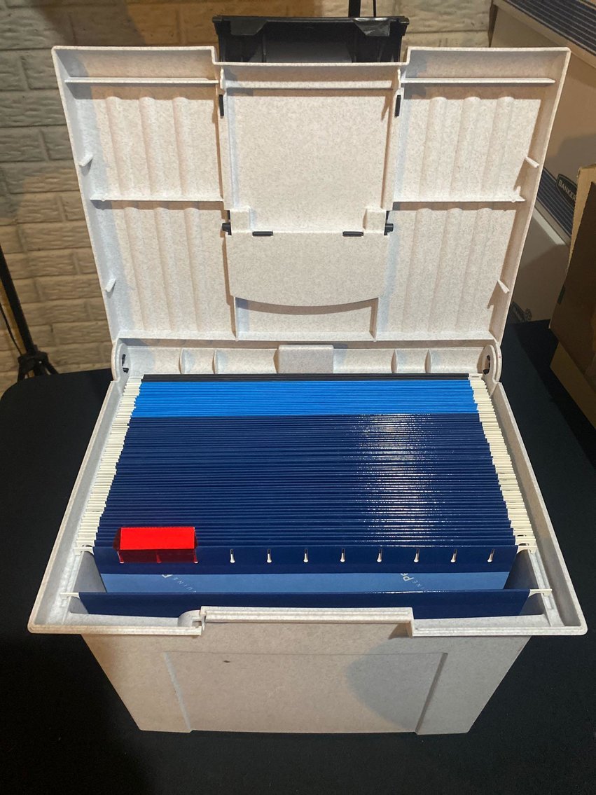 Image for Winter Consignment - Jewelry, Coins, Electronics, Collectibles, Glassware, Decor, Furniture