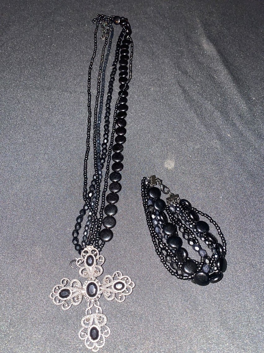 Image for Winter Consignment - Jewelry, Coins, Electronics, Collectibles, Glassware, Decor, Furniture