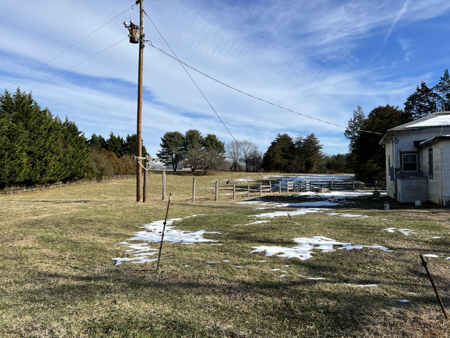 Image for Beautiful Country Living - 1,059 Sq. Ft-  2 Bedroom -1 Bath House - Barn and Work shop -  on 10.6 Acres - 14216 Woodland Church Rd