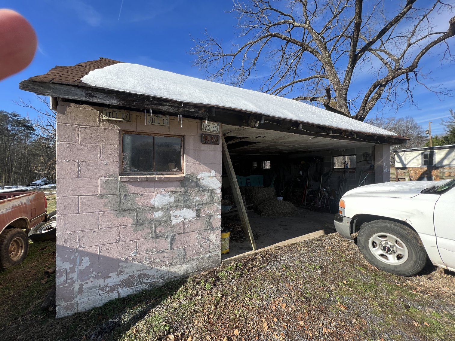 Image for Beautiful Country Living - 1,059 Sq. Ft-  2 Bedroom -1 Bath House - Barn and Work shop -  on 10.6 Acres - 14216 Woodland Church Rd