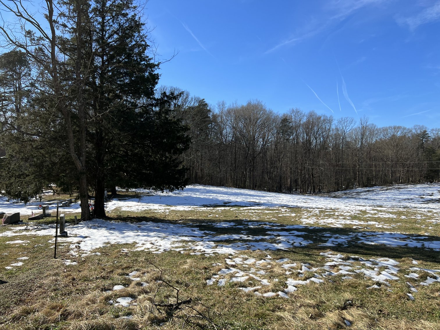 Image for Beautiful Country Living - 1,059 Sq. Ft-  2 Bedroom -1 Bath House - Barn and Work shop -  on 10.6 Acres - 14216 Woodland Church Rd