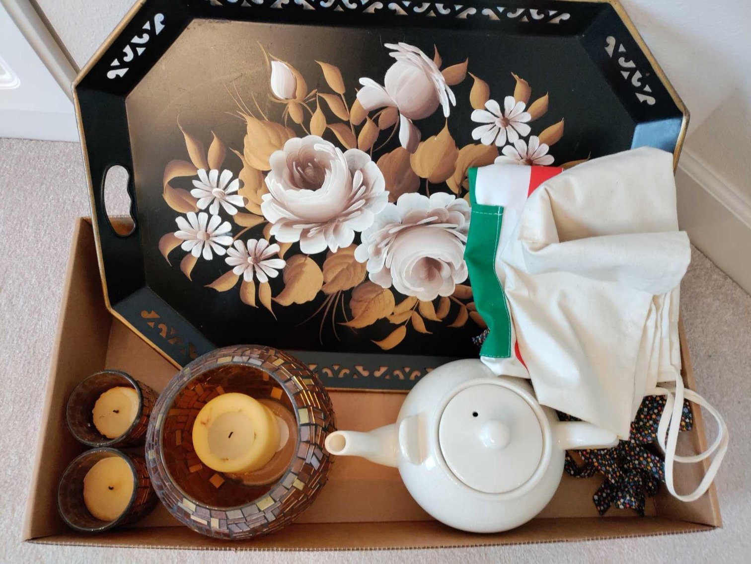 Image for Luxury Home Furnishings, Furniture, Glassware, Art, Collectibles, Appliances, Garage Items (Walnut Creek)