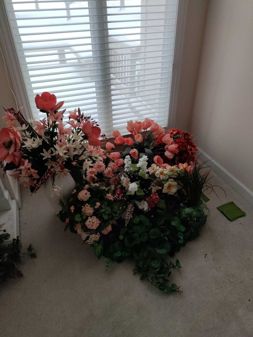 Image for Luxury Home Furnishings, Furniture, Glassware, Art, Collectibles, Appliances, Garage Items (Walnut Creek)