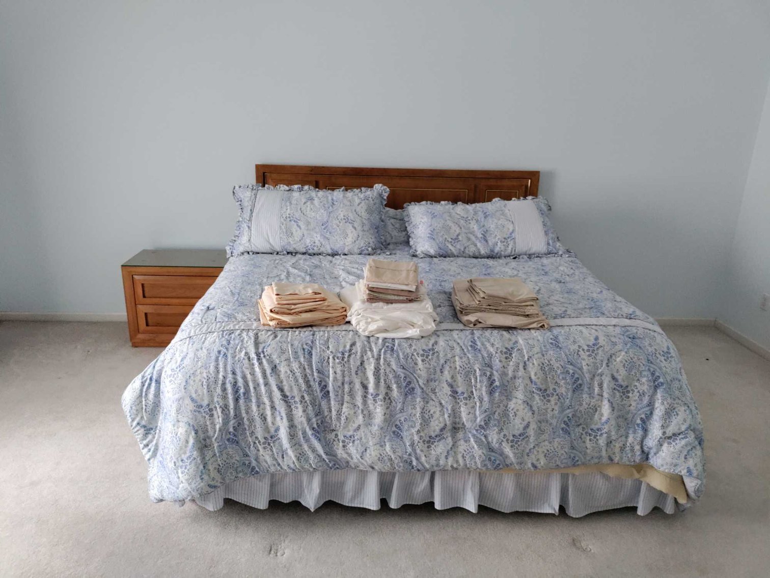 Image for Luxury Home Furnishings, Furniture, Glassware, Art, Collectibles, Appliances, Garage Items (Walnut Creek)