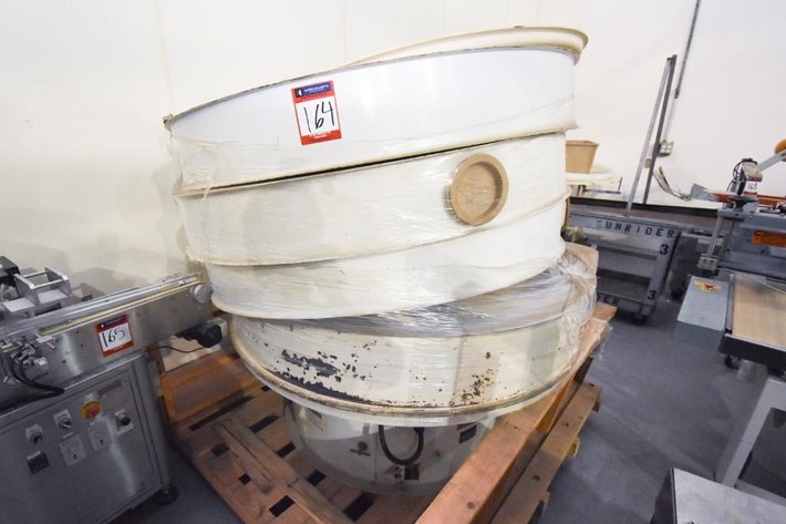 Image for ***SOLD*** MJK0971 Sweco Sifter 4 deck