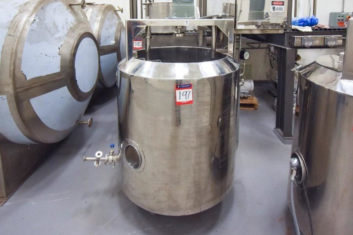 Image for ***SOLD*** MJK0990 100 Gallon Jacketed Tank set up with Agitation Motor