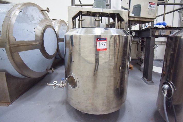 Image for ***SOLD*** MJK0990 100 Gallon Jacketed Tank set up with Agitation Motor