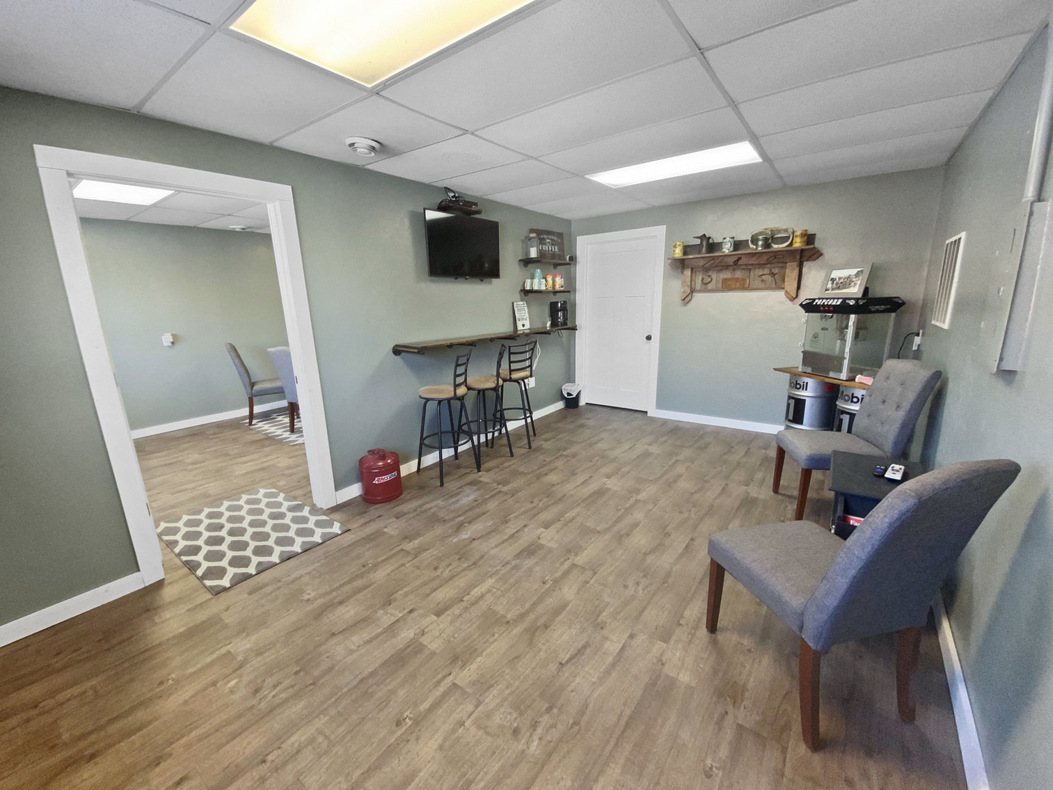 Image for COMMERCIAL REAL ESTATE AUCTION