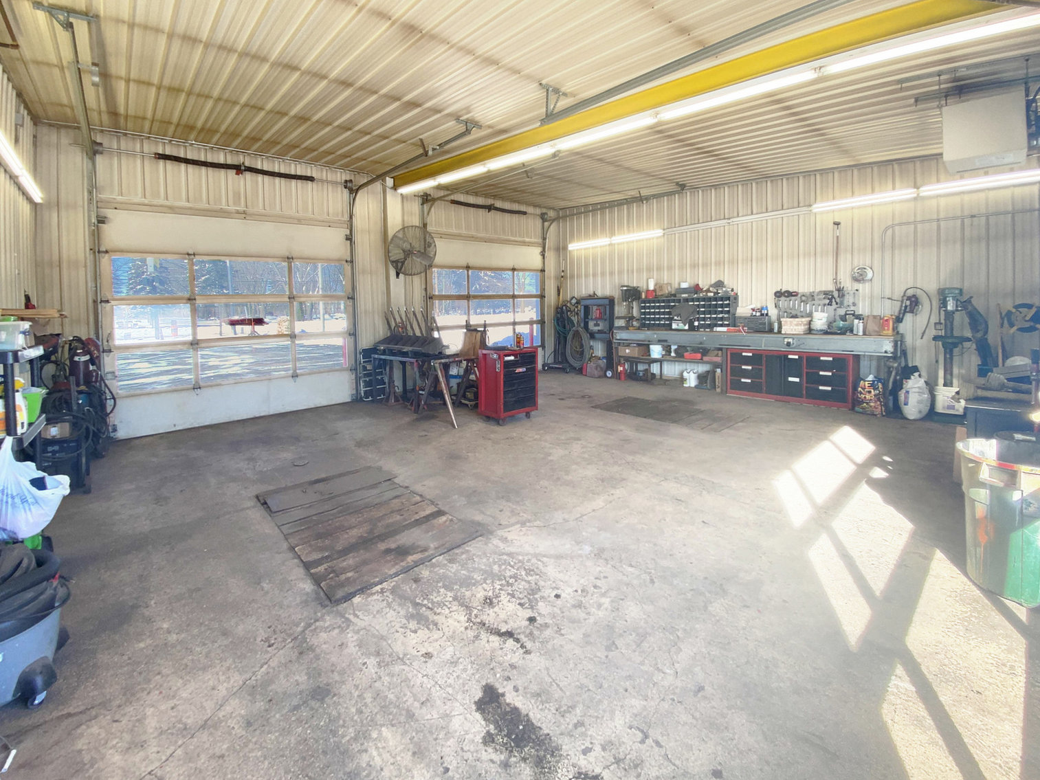 Image for COMMERCIAL REAL ESTATE AUCTION