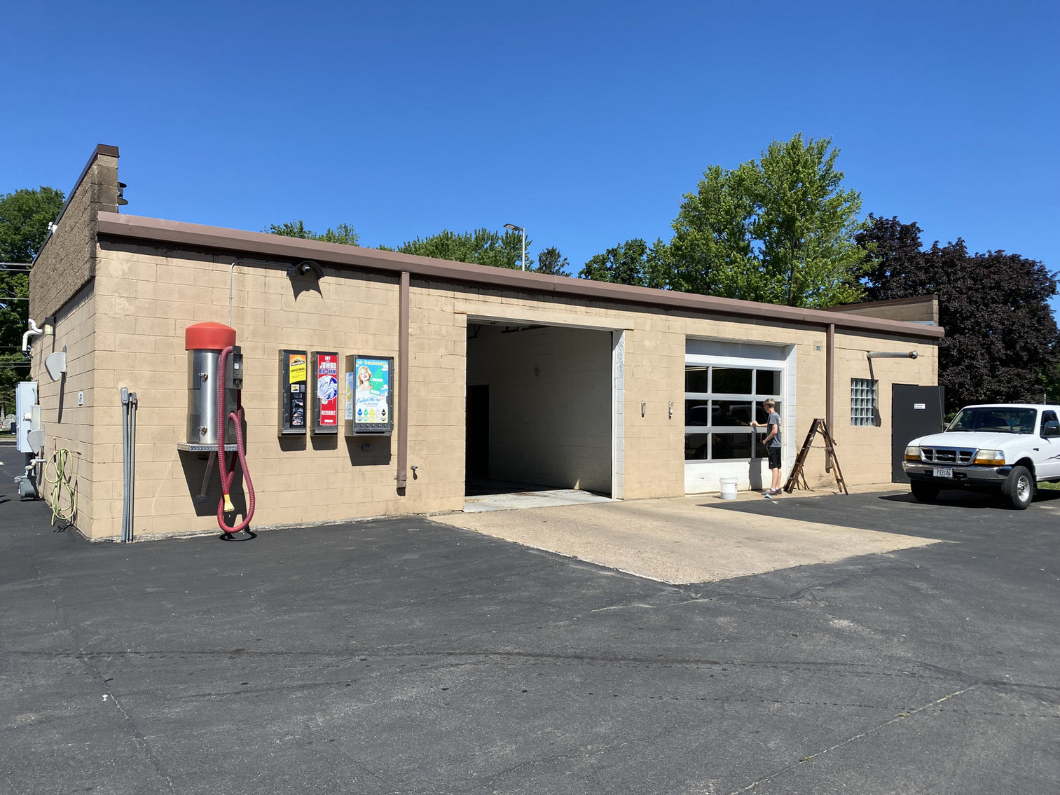 Image for COMMERCIAL REAL ESTATE AUCTION