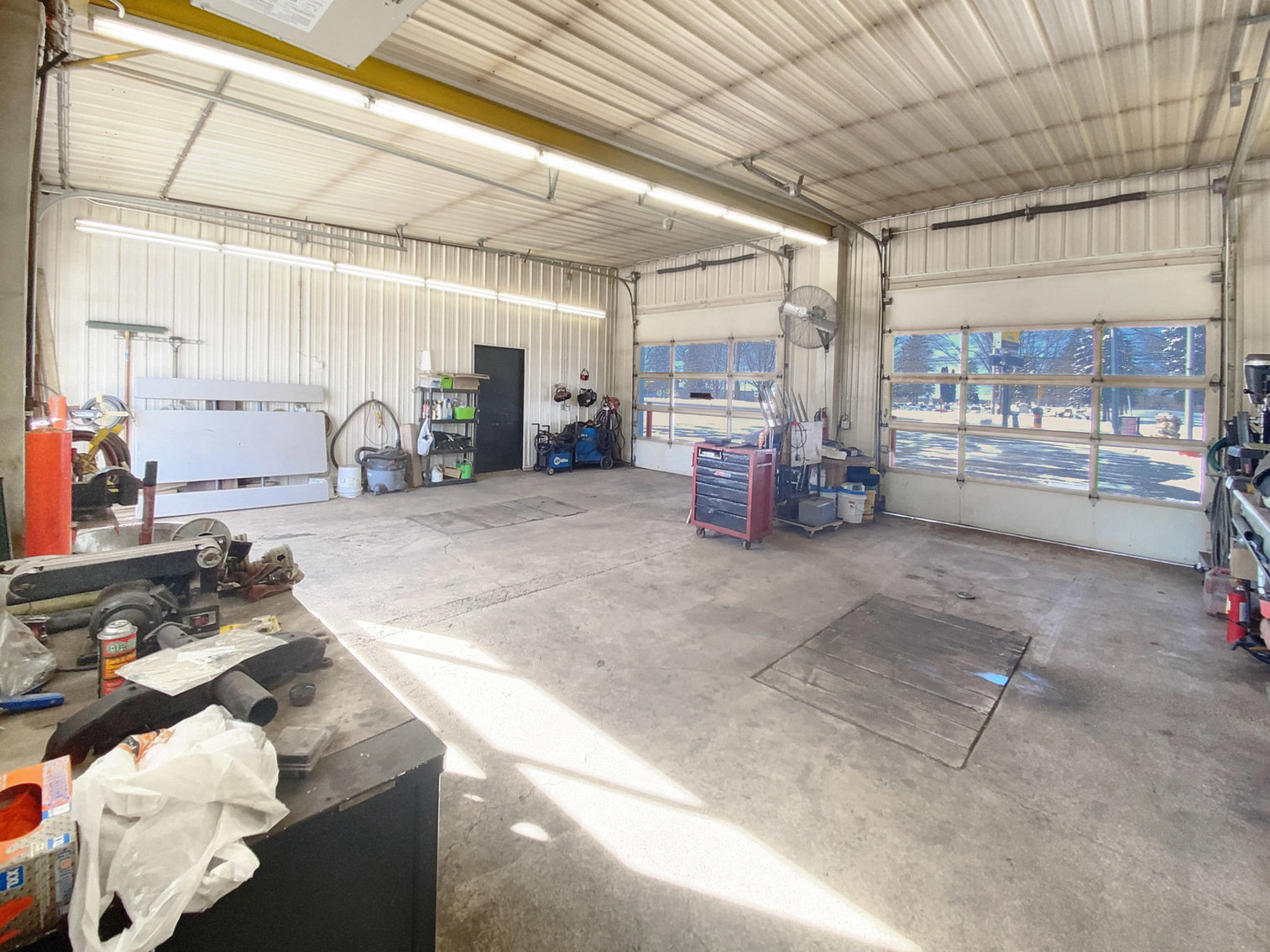 Image for COMMERCIAL REAL ESTATE AUCTION