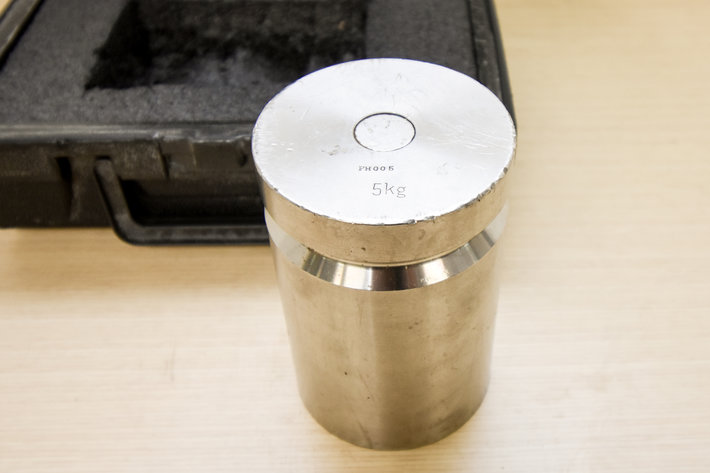 Image for ***SOLD***  MJK0742 Troemner Scale Calibration Weight 5kg