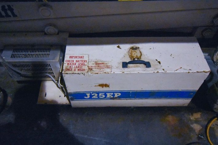 Image for MJK1012 Mark Scissor Lift J Series J25EP