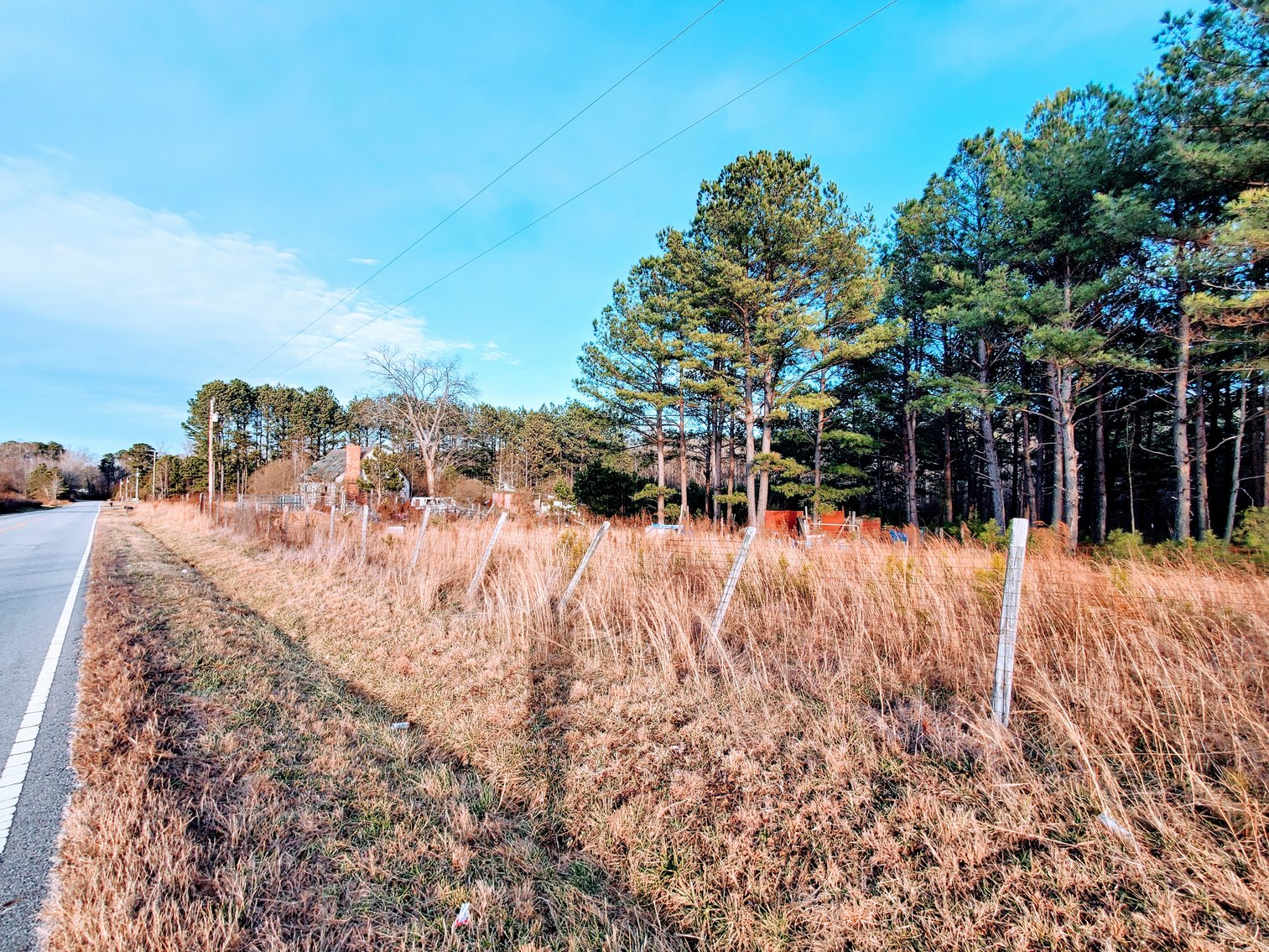 Estate Settlement 5.85 +/ acres Zoned Agricultural 3 Tax Parcels