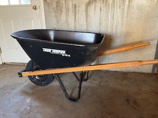 True Temper Wheelbarrow