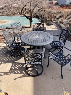 Wrought Iron Table and Chairs (4 Rock & Swivel, 2 Standard)