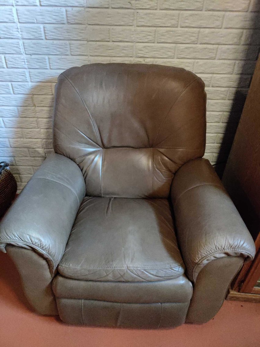 Image for Riding Mower, Tools, Paintings, Prints, Furnishings, and Household (Hunters Chase)