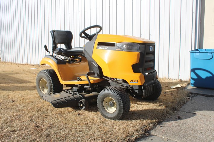 Image for Deverne Malchow Estate Auction