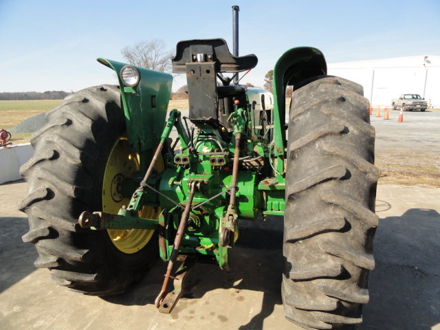 Image for Mar 14, 2022 Spring Farm Consignment Public Auction