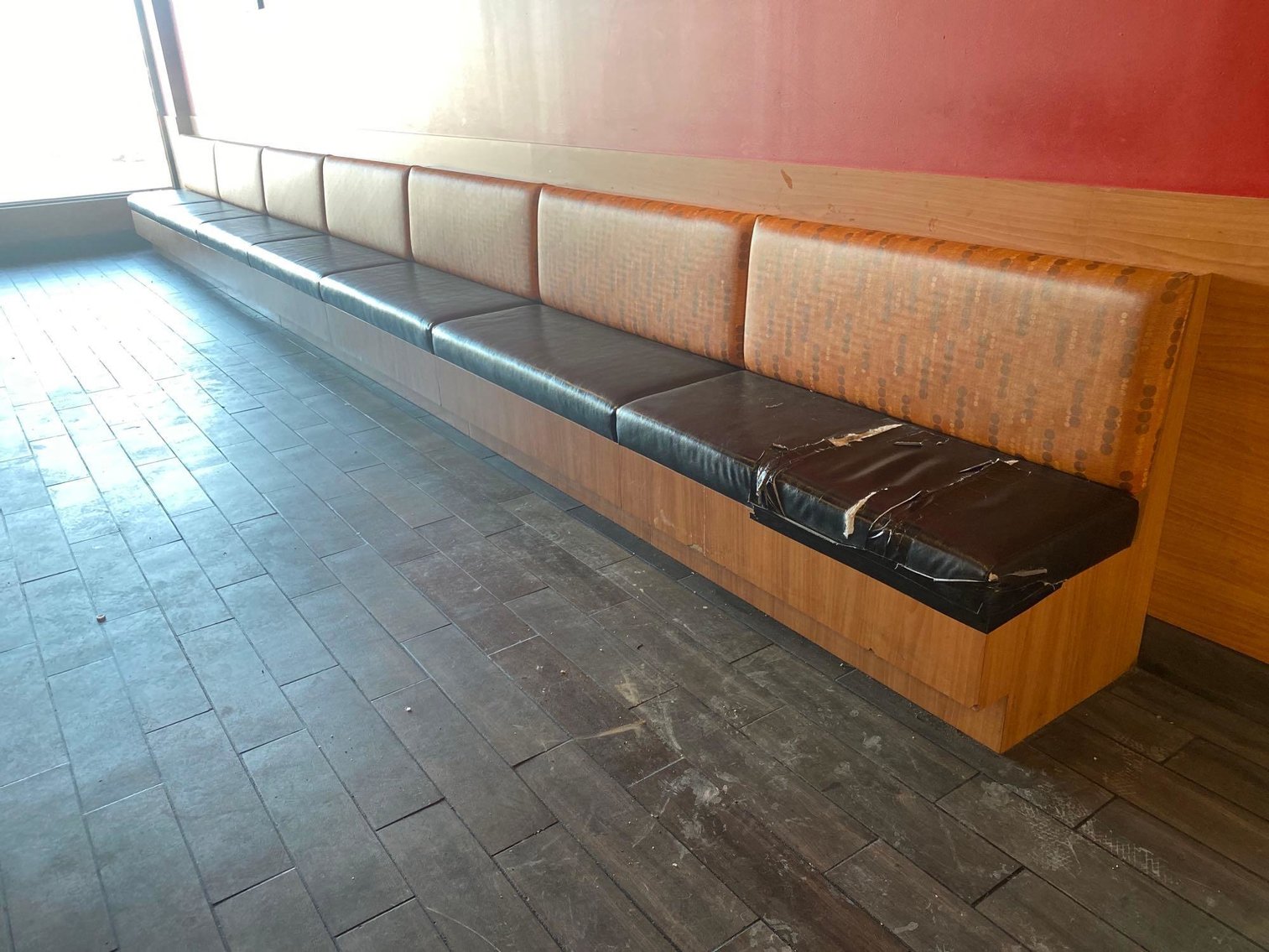 Image for Restaurant Equipment, Storage Units, Furniture, Decor (S Reynolds - Oasis)