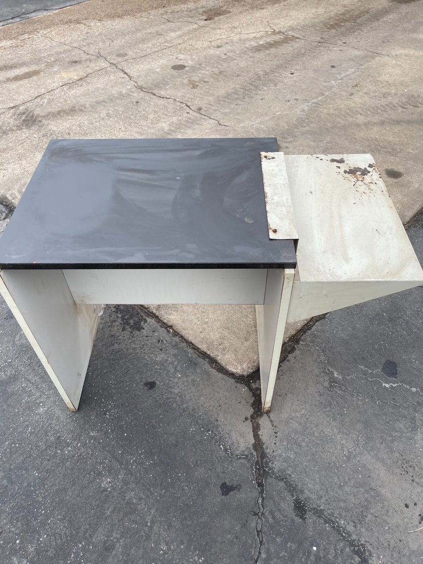Utility Table