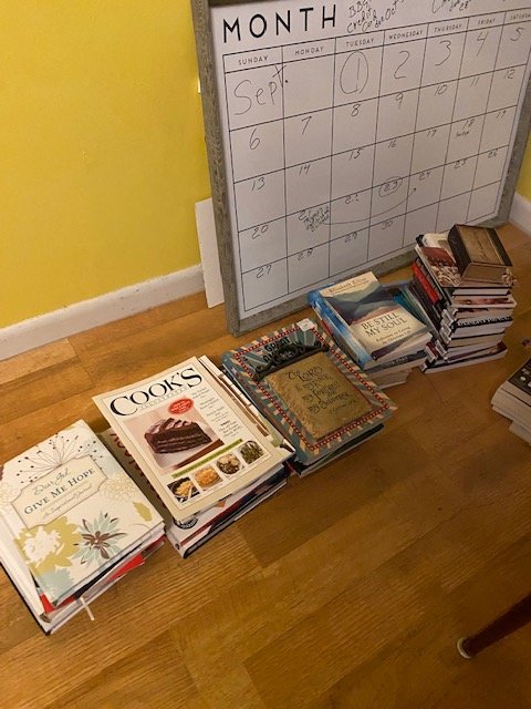 Image for 302 W. First Street-Contents of Home