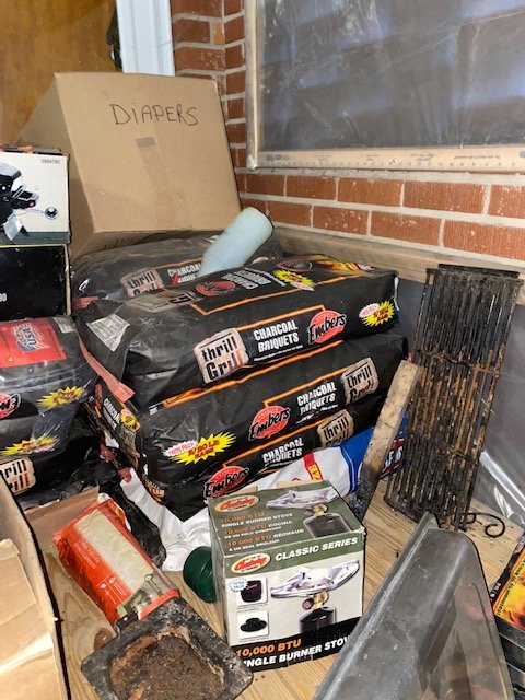 Image for 302 W. First Street-Contents of Home