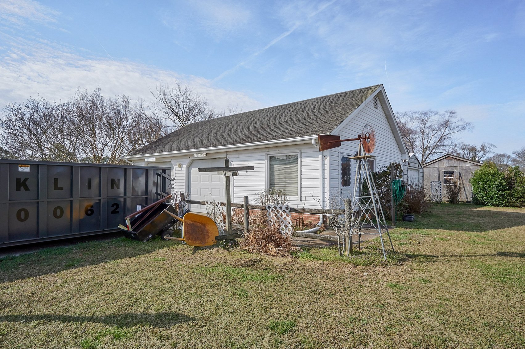 Image for 3 BR/2.5 BA Home on .62 +/- Acres & Adjacent .50 +/- Acre Building Lot--Franklin, VA