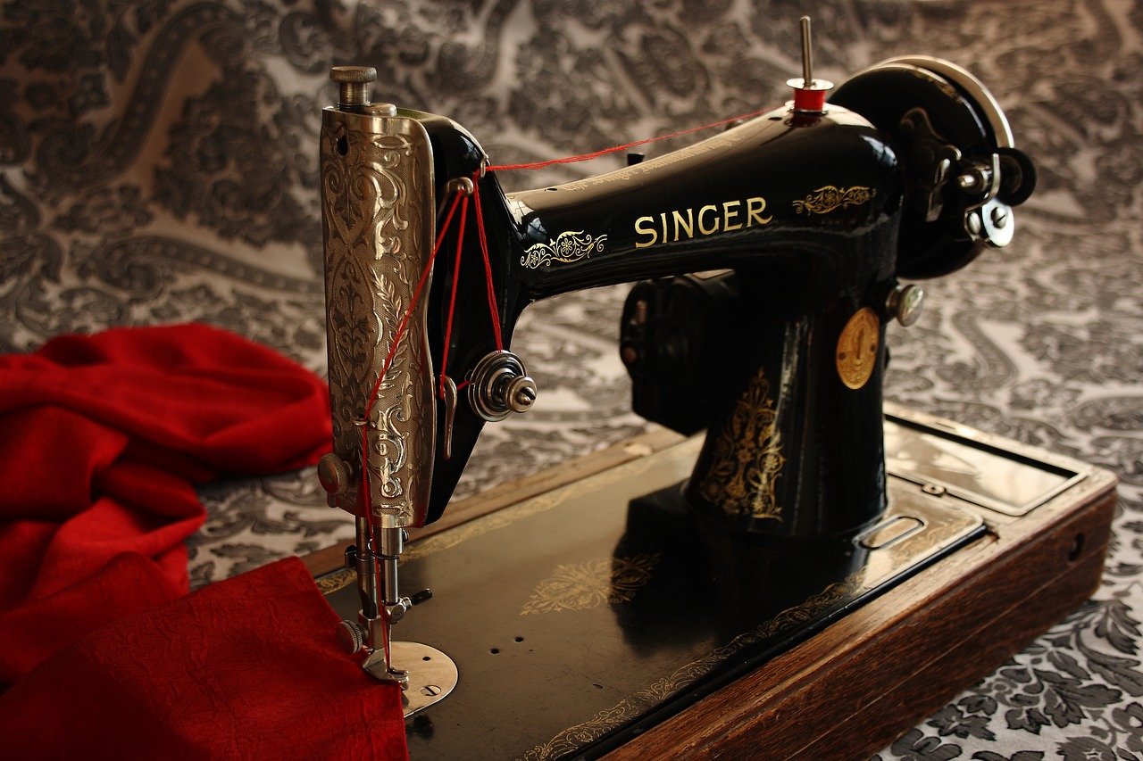 Singer Sewing Machine