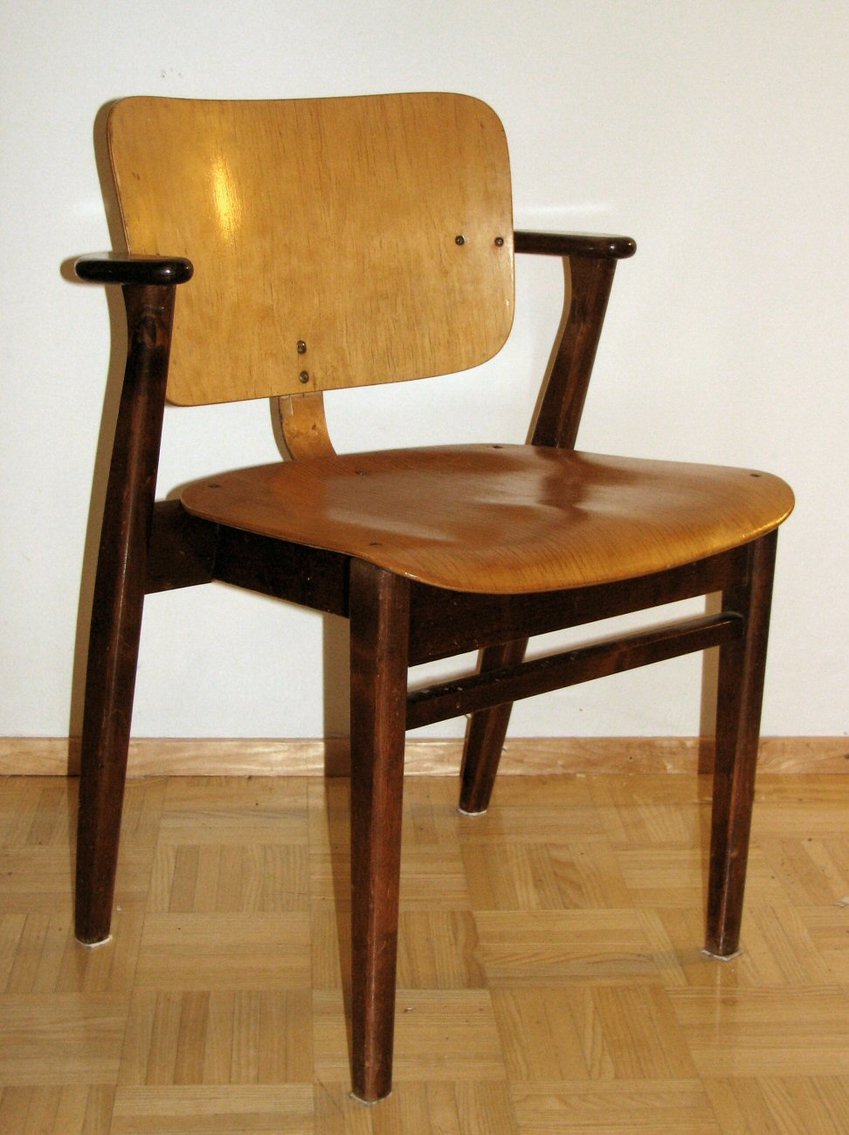 Domus Chair