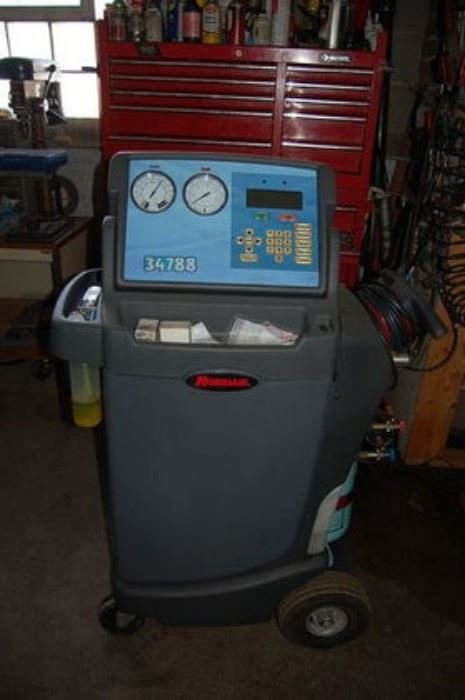 Image for A1 Crown Cab Liquidation Auction