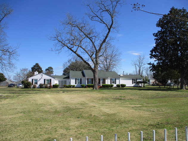 Image for LIVE AUCTION - 2 Houses & Shop on 15.573 Acres in Houston County, Georgia