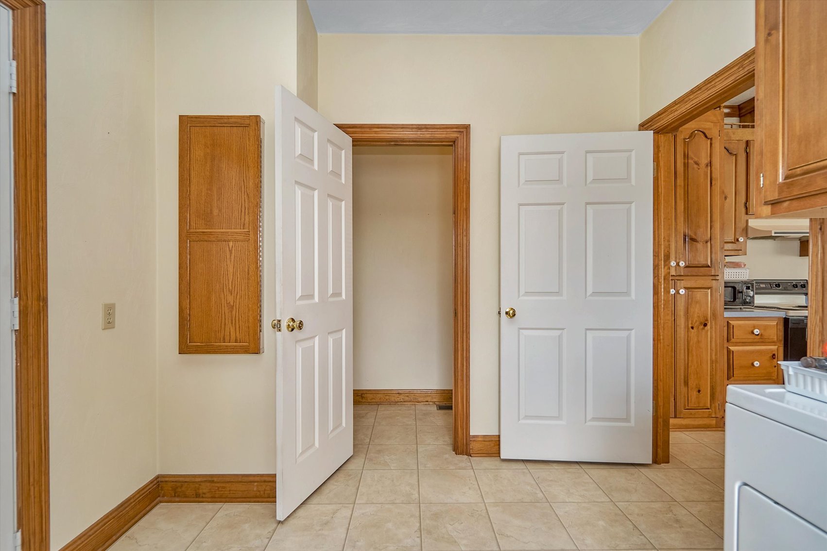 Image for 3 BR/2.5 BA Home on .62 +/- Acres & Adjacent .50 +/- Acre Building Lot--Franklin, VA