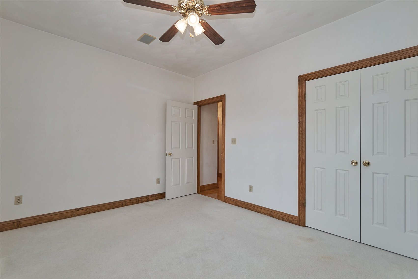 Image for 3 BR/2.5 BA Home on .62 +/- Acres & Adjacent .50 +/- Acre Building Lot--Franklin, VA