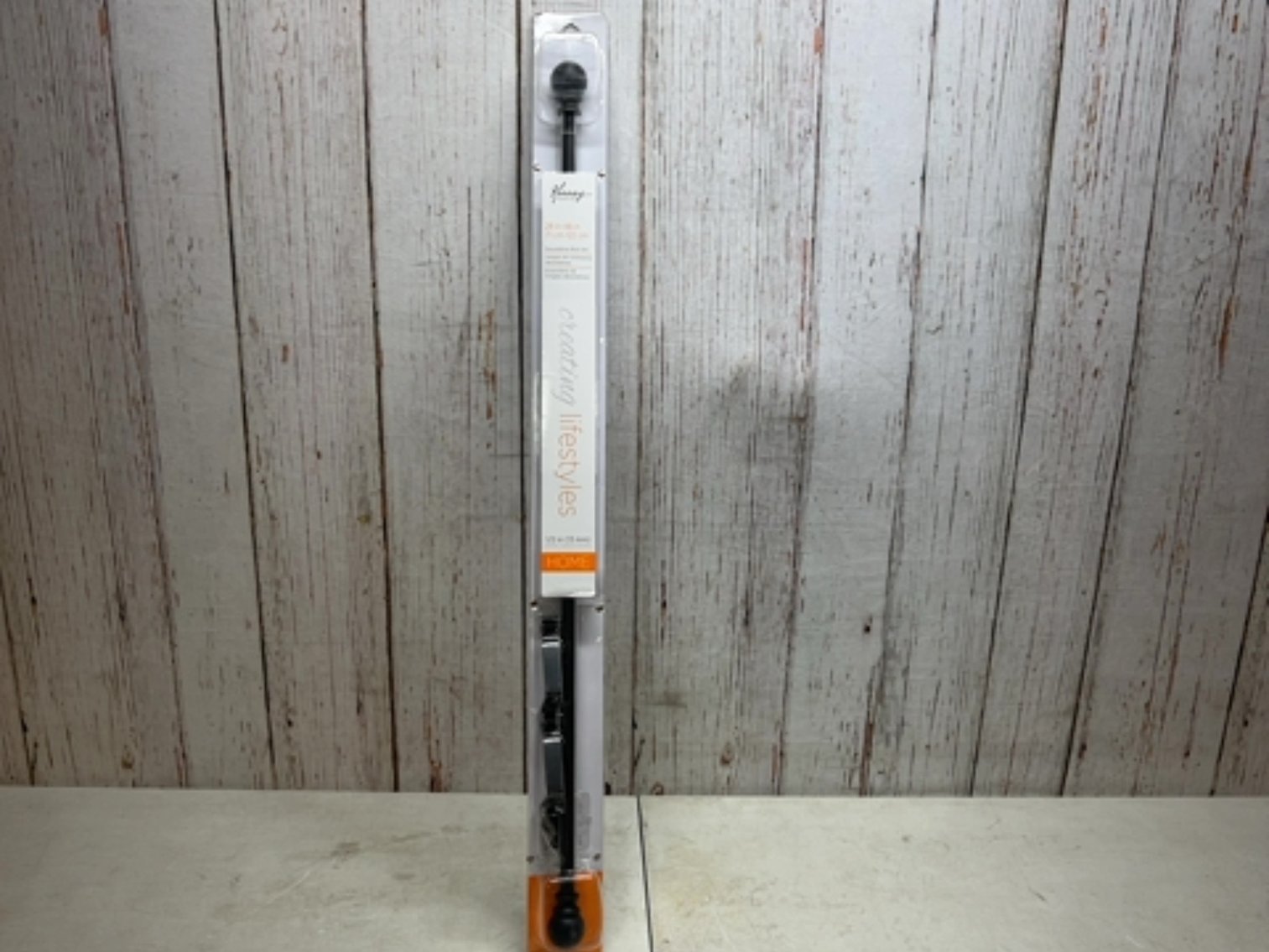 Kenny decorative curtain rod 28”-48”