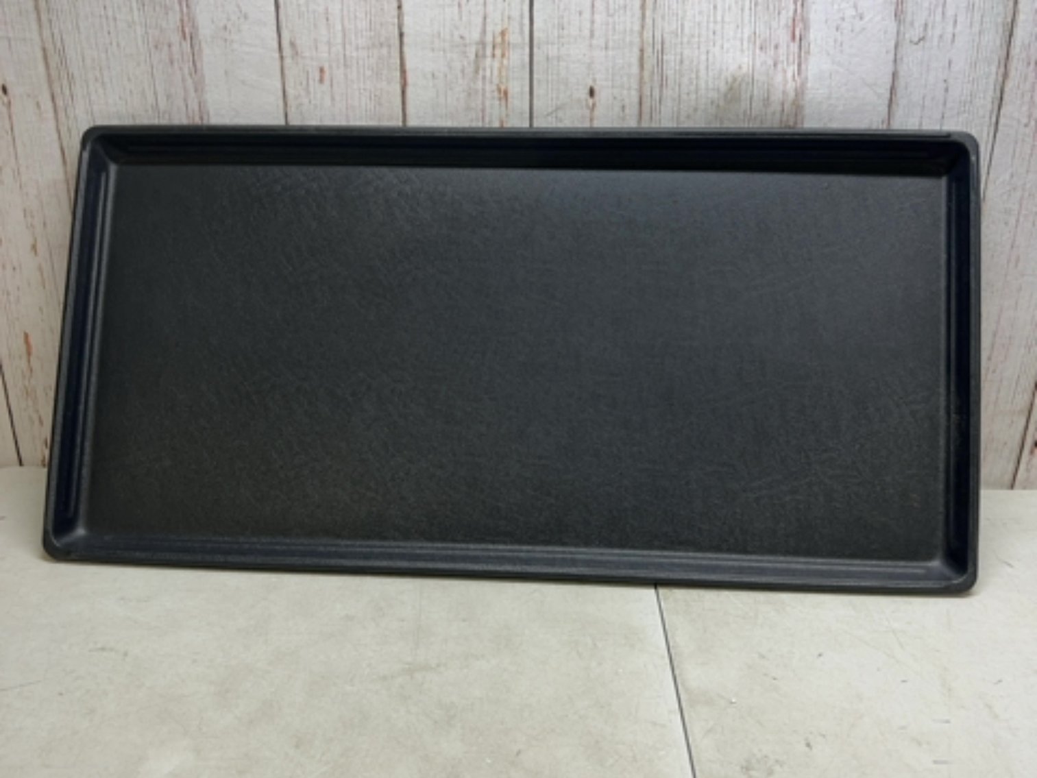 Pet pee pad tray 