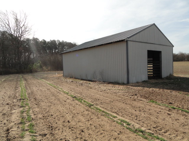 Image for Apr 9, 2022 Real Estate & Farm Equipment Auction