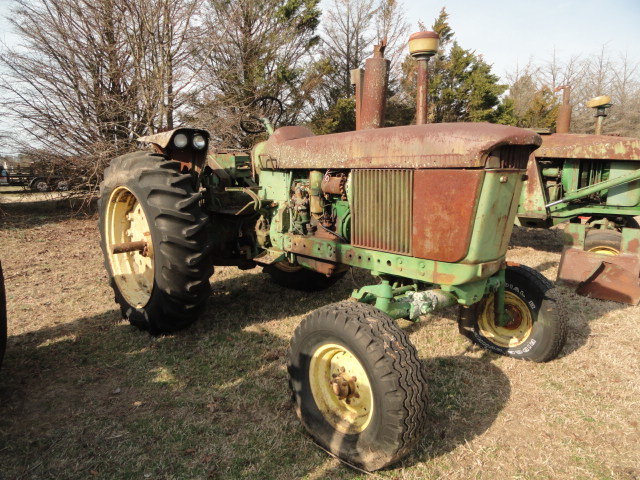 Image for Apr 9, 2022 Real Estate & Farm Equipment Auction