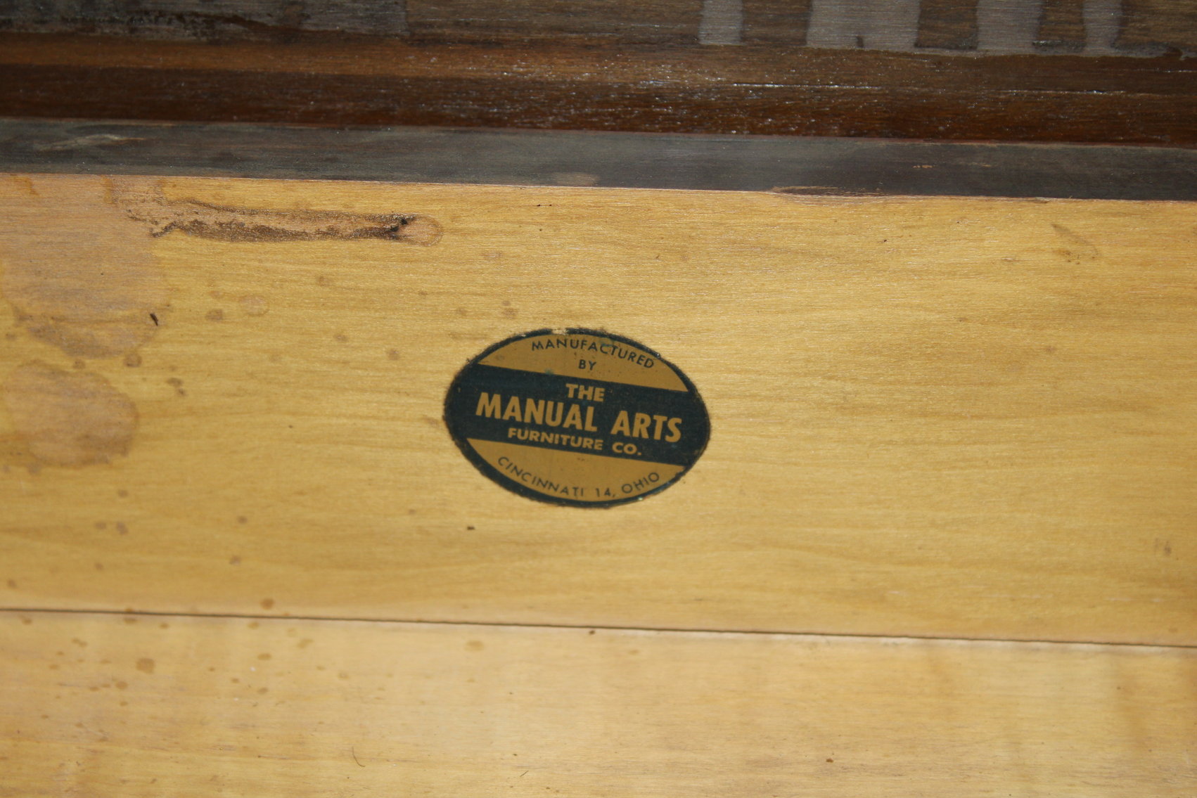 Image for VINTAGE TIME CAPSULE LIVING ESTATE AUCTION