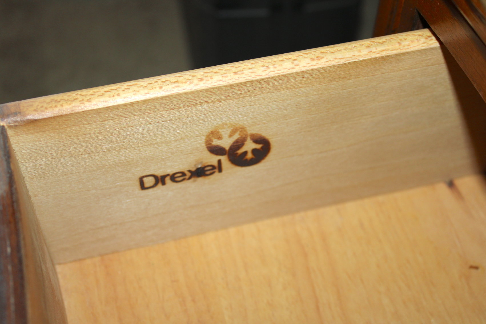 Image for VINTAGE TIME CAPSULE LIVING ESTATE AUCTION