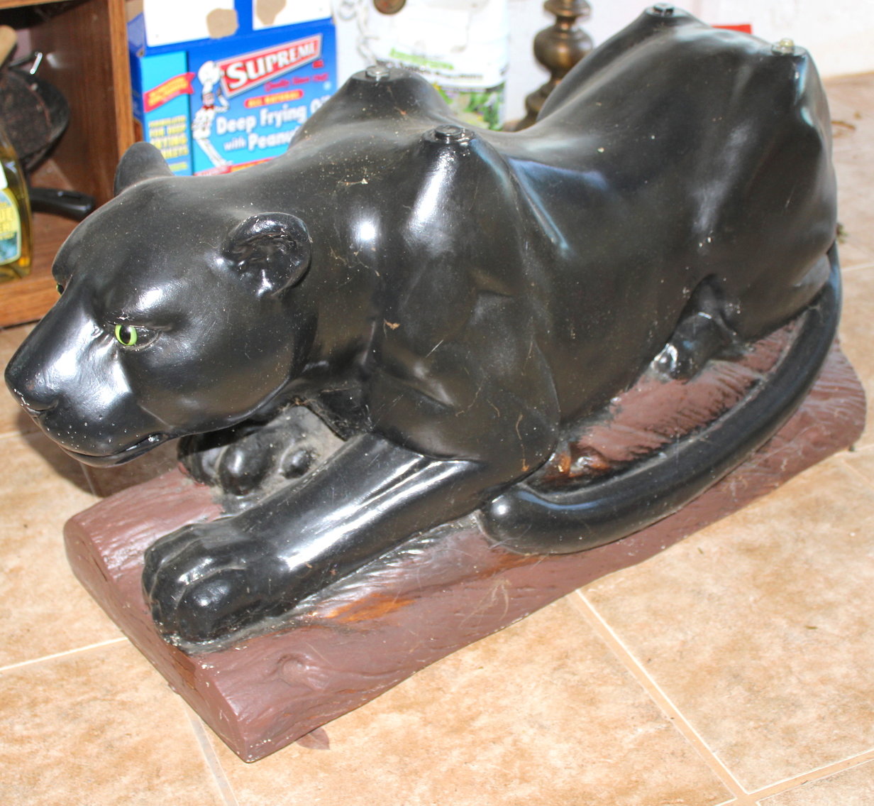 Image for VINTAGE TIME CAPSULE LIVING ESTATE AUCTION