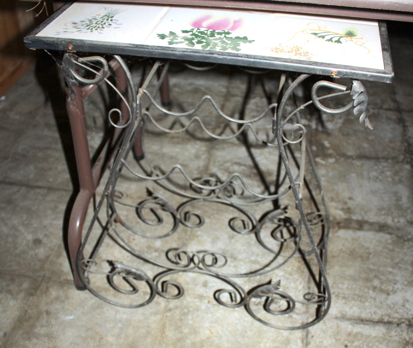 Image for VINTAGE TIME CAPSULE LIVING ESTATE AUCTION