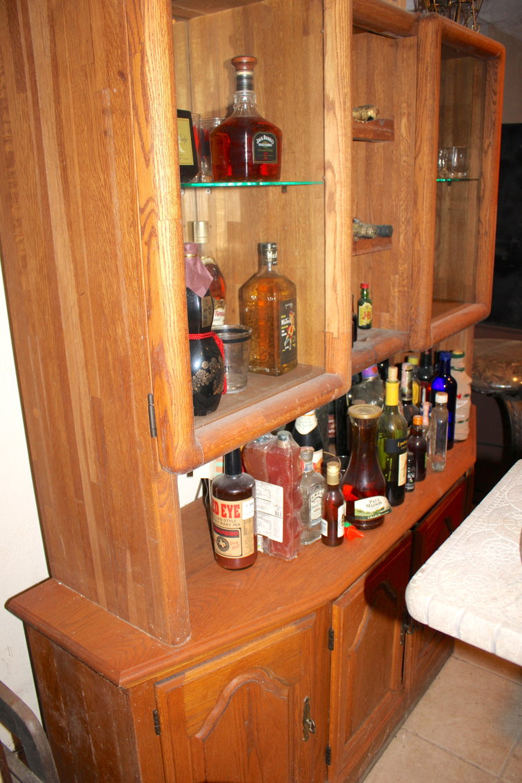 Image for VINTAGE TIME CAPSULE LIVING ESTATE AUCTION