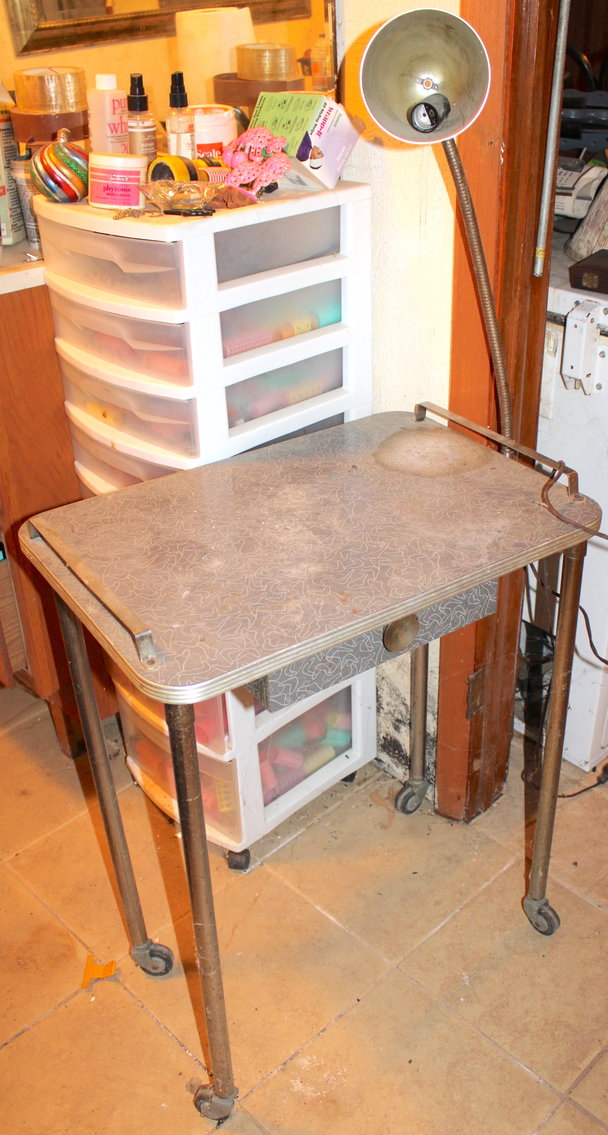 Image for VINTAGE TIME CAPSULE LIVING ESTATE AUCTION