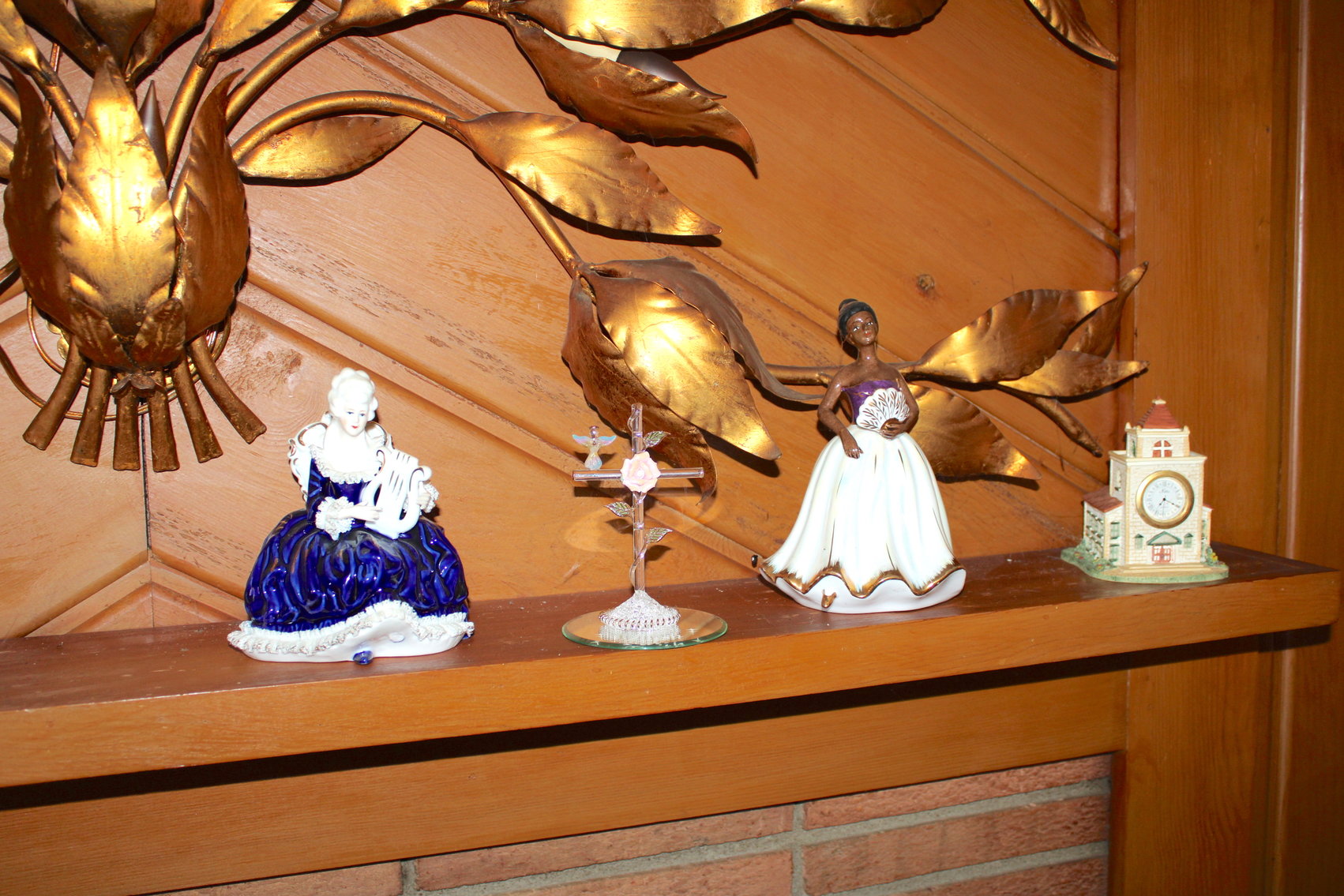 Image for VINTAGE TIME CAPSULE LIVING ESTATE AUCTION